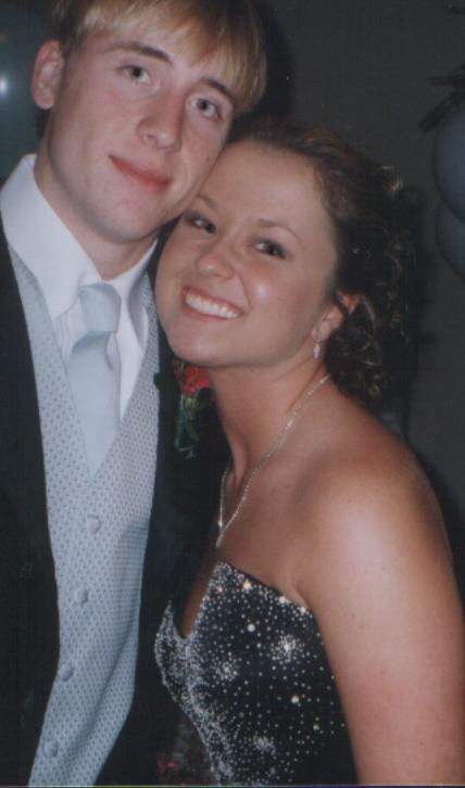 prom2.jpg