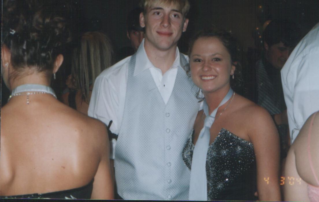 prom3.jpg